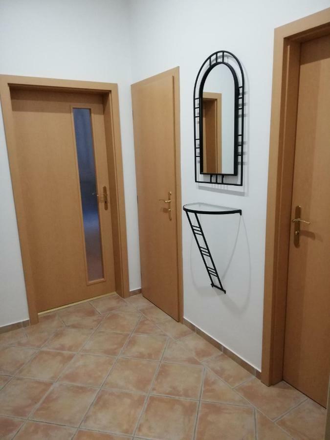 Apartmany Pod Divadlem Znojmo Dış mekan fotoğraf