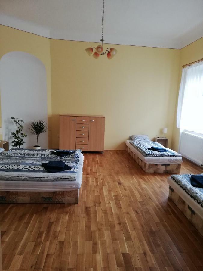 Apartmany Pod Divadlem Znojmo Dış mekan fotoğraf