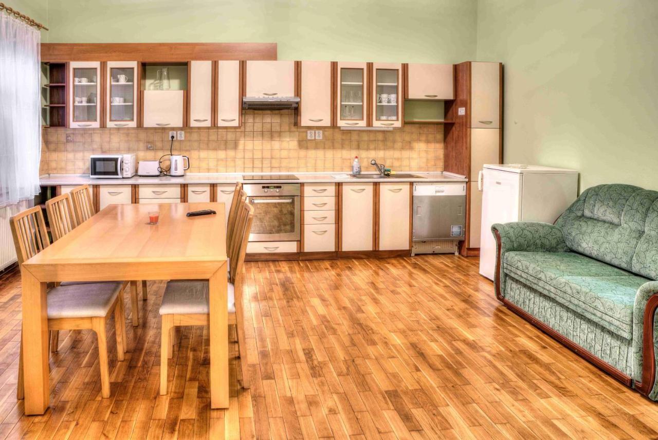 Apartmany Pod Divadlem Znojmo Dış mekan fotoğraf